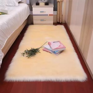 Bedside fur mat Size 60 by180